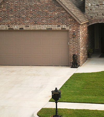 Service driveway